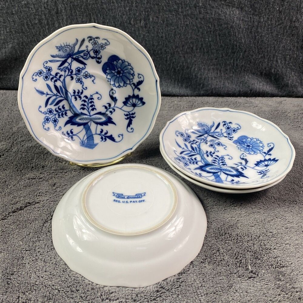 Blue Danube Saucers 5.5" Blue Onion Porcelain Japan Set of 3+1 Meissen MCM